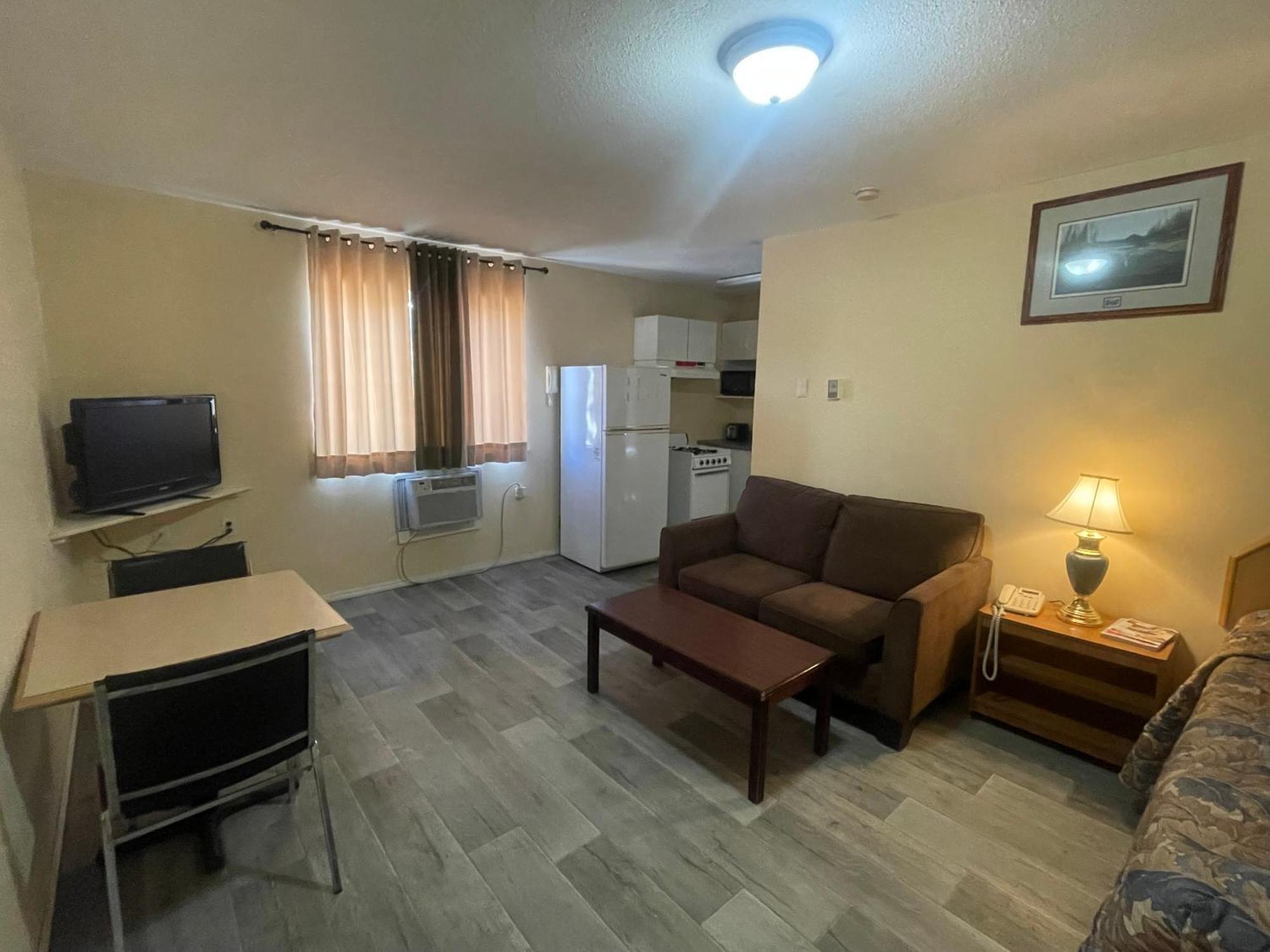 Fraser Bridge Inn Кенель Экстерьер фото